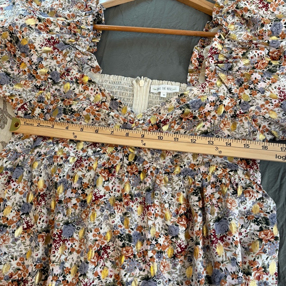 Anthropologie Free the Roses Floral with Gold Print Babydoll. Size Medium. - Picture 15 of 15